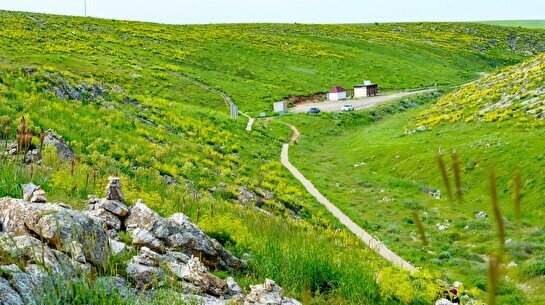 Боралдайская арка, пещера Акмечеть и пикник