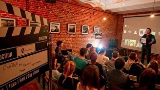Кинопоказ сразу 2-х фильмов в SomeWhere Bistro