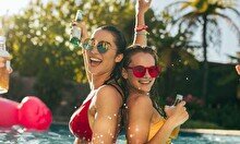 Закрытие летнего сезона «Pool Party»